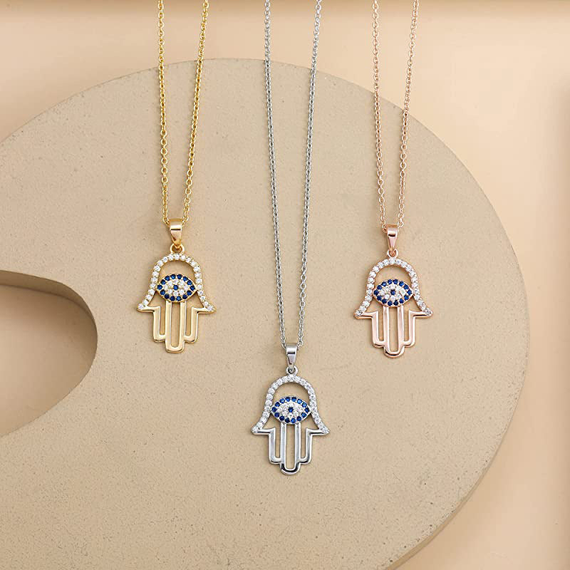 Alina Hamsa Necklace in Gold- Timeless Elegance & Protection ✨