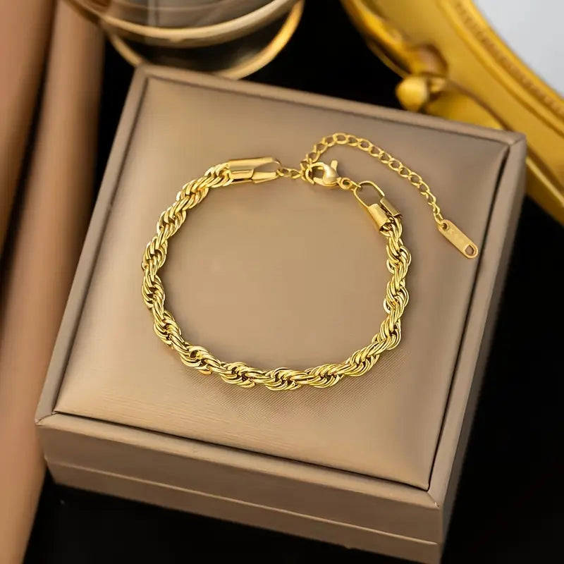 Aurelia Gold Rope Jewellery Set