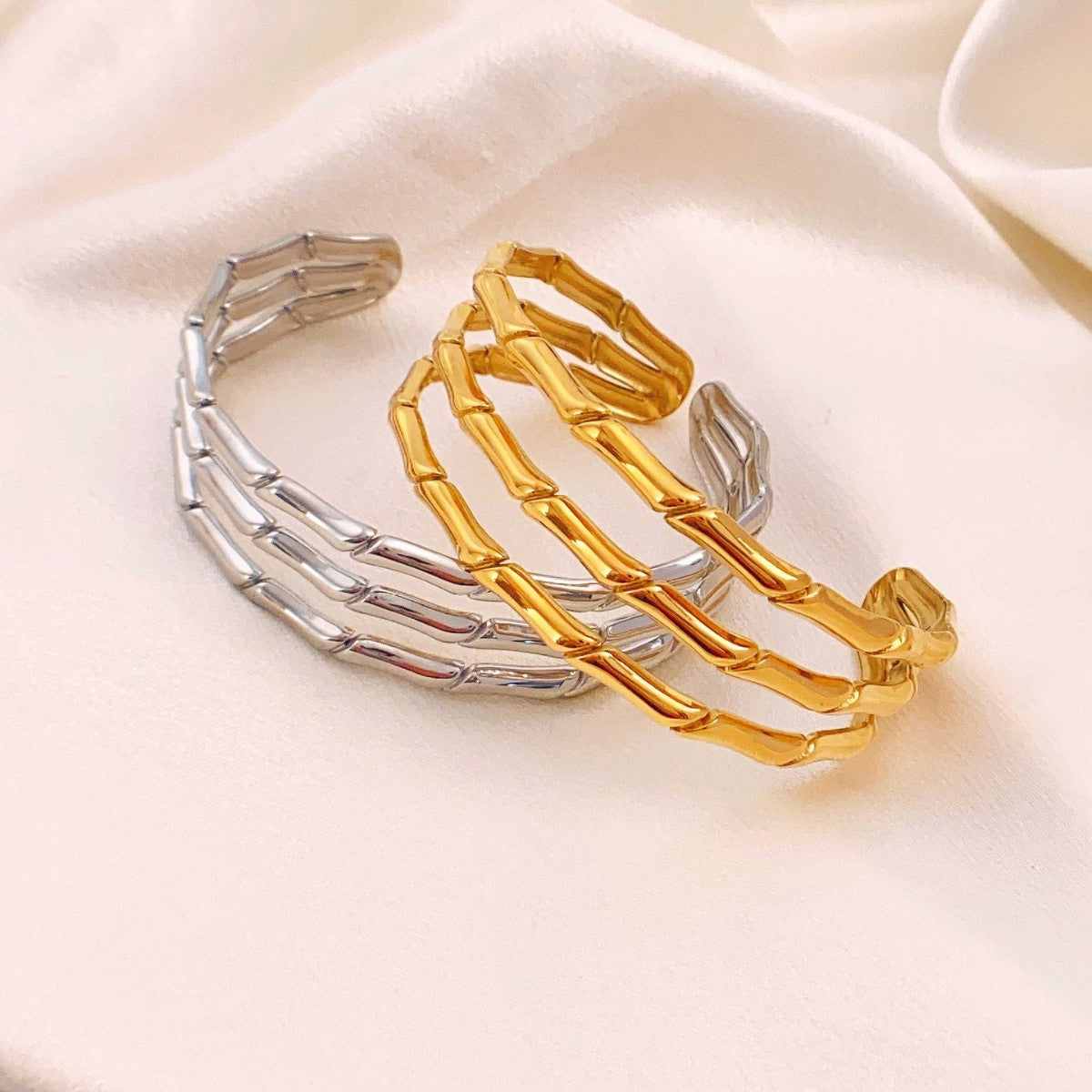 Cece C shaped Titanium Steel bracelet - SILVER