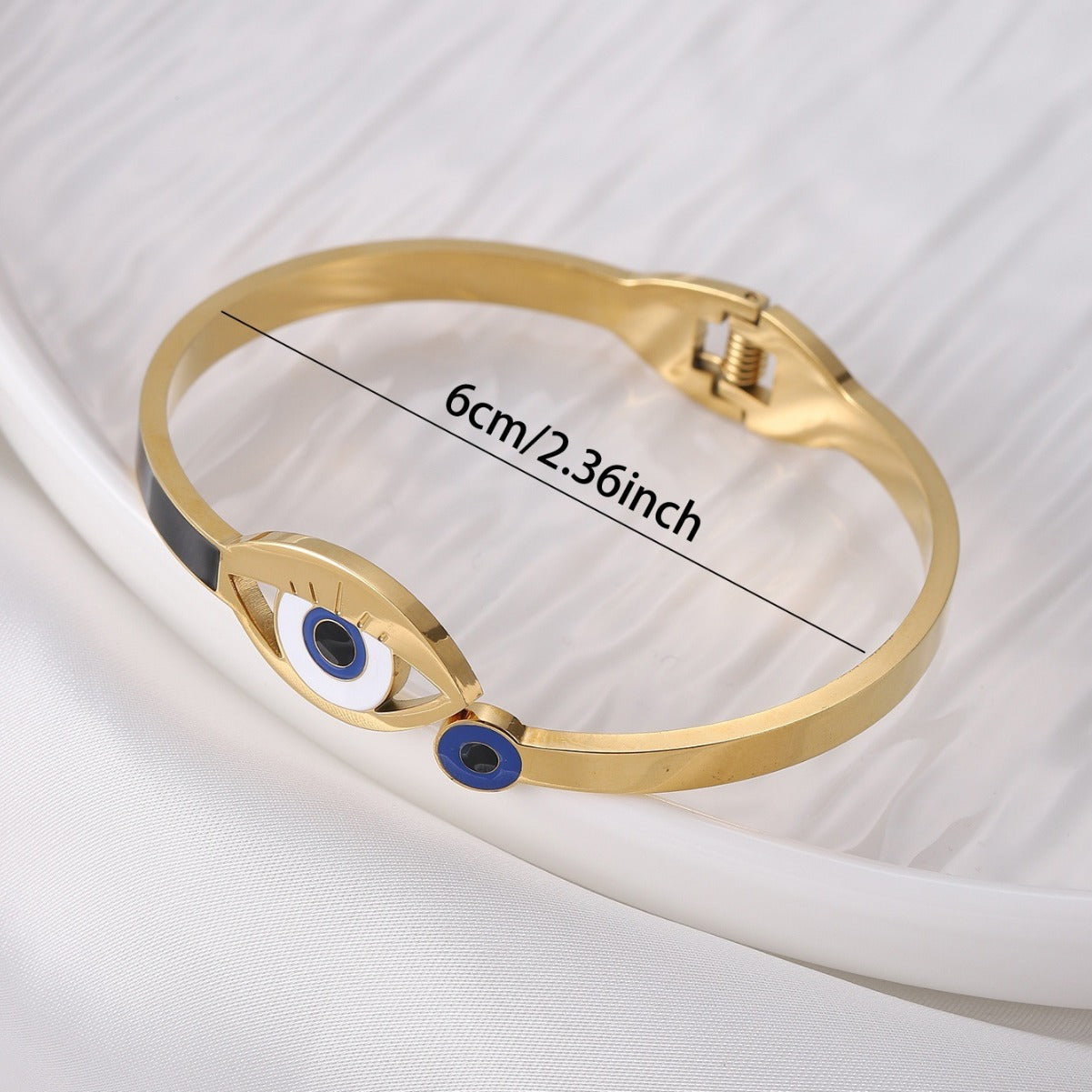 Emilia Bangle - Evil Eye - Gold - Titanium Steel