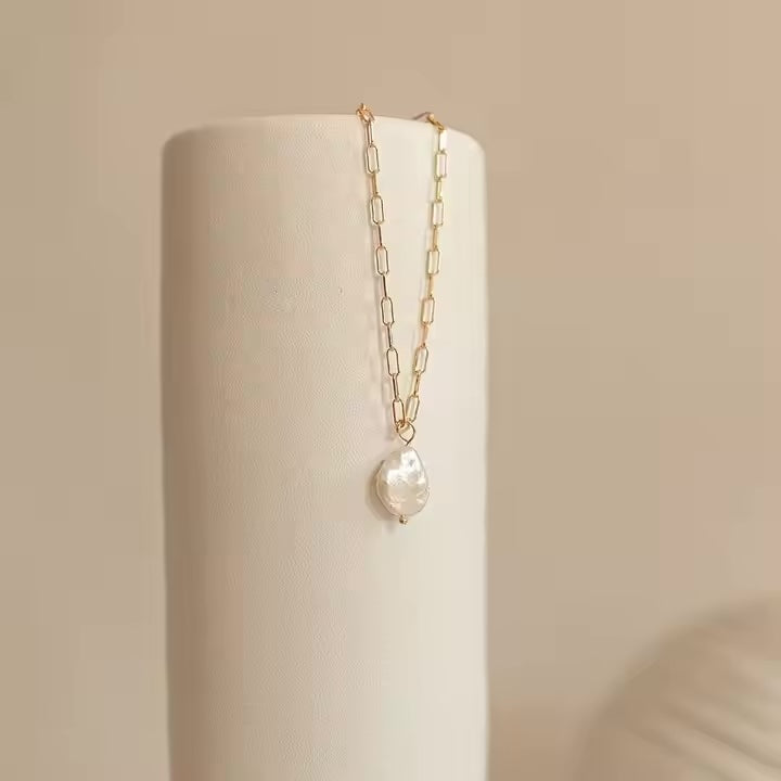 Kendall Pearl Necklace | Gold Plated