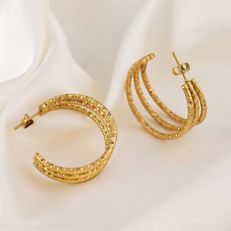 Triana Hoops