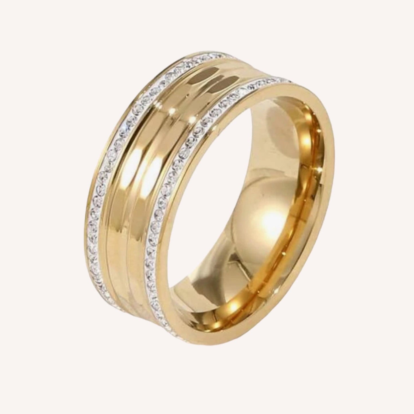 Elegant luxury jewellery from Luxe & Co., featuring high-quality materials like stainless steel, designed to elevate any outfit. Hypoallergenic, Tarnish-free, Waterproof.