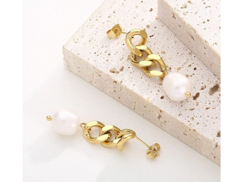 Luxeandco Earrings Lara Chain Earrings | Gold Plated