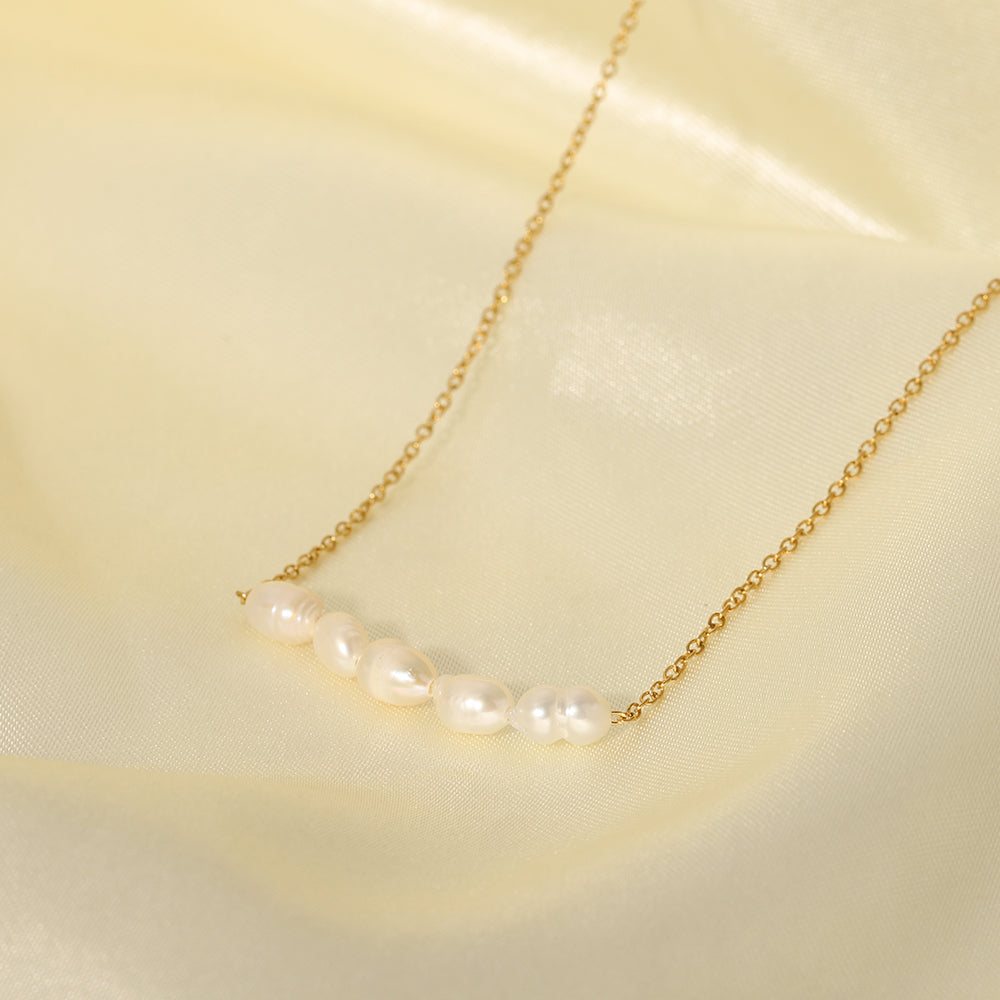 Isla Freshwater Pearl Necklace Gold