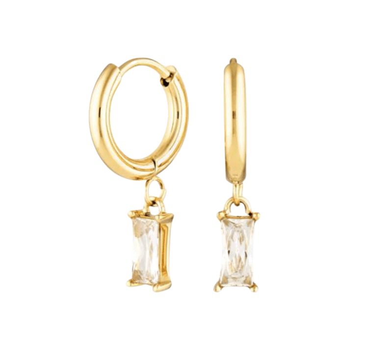 Elegant luxury jewellery from Luxe & Co., featuring high-quality materials like stainless steel, designed to elevate any outfit. Hypoallergenic, Tarnish-free, Waterproof.
