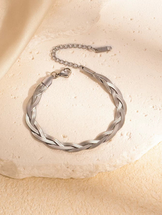 Stella Braided Herringbone Bracelet | Silver
