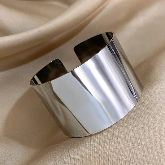Zephyr Cuff - Silver