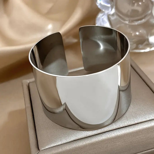 Zephyr Cuff - Silver